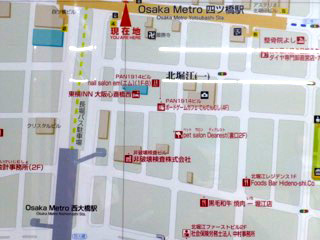 四ツ橋駅 改札前公共地図広告 3